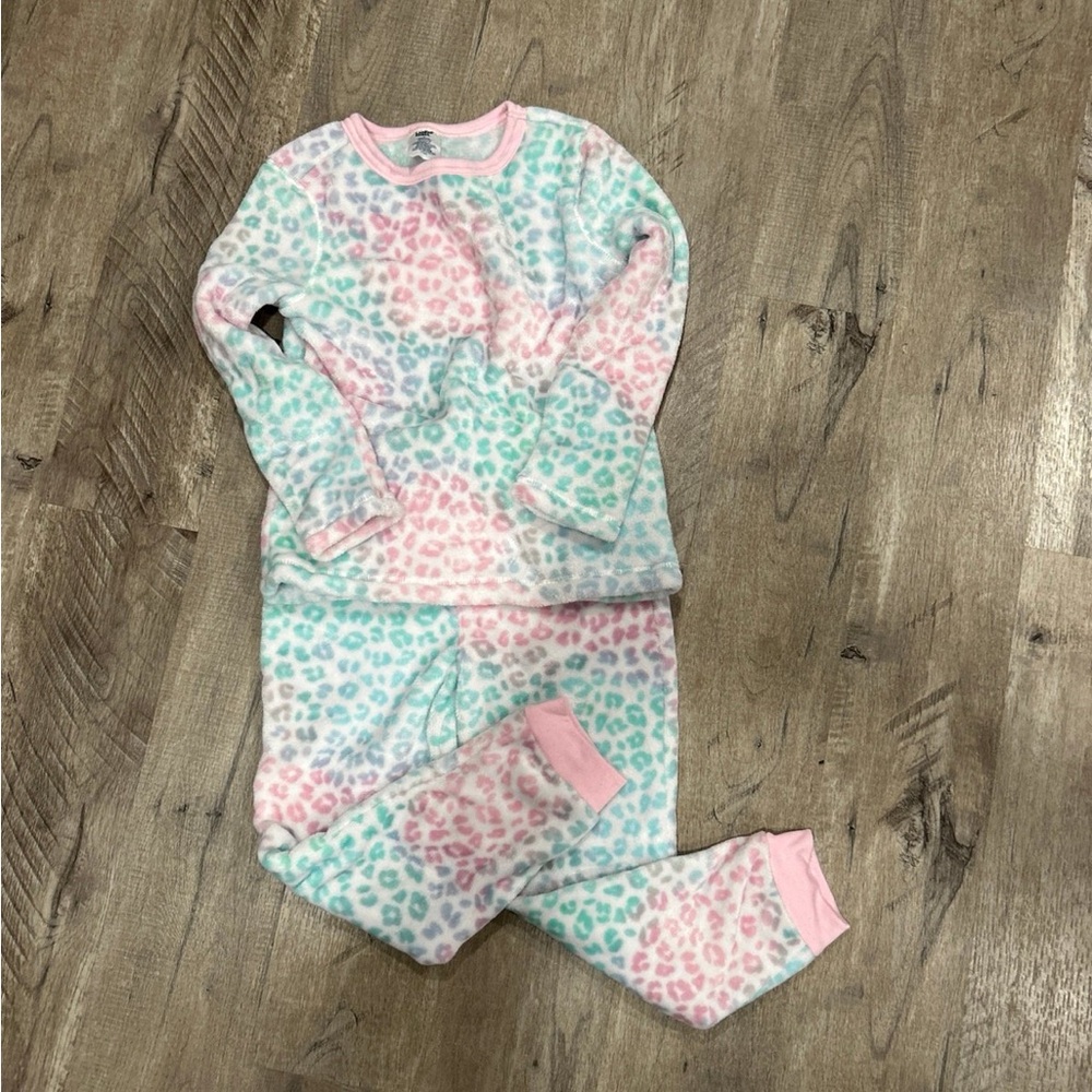 Cozy Kids Pajamas in Pink and Blue Leopard Print